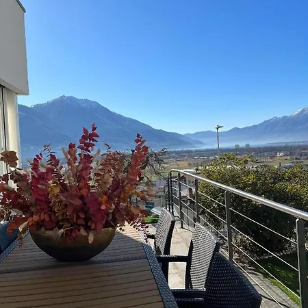 Moderno Bilocale Vista Maggiore Apartment Gordola