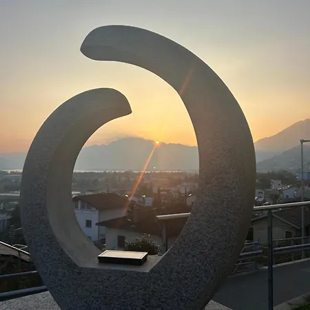 Moderno Bilocale Vista Maggiore Apartamento Gordola