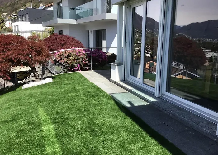 Moderno Bilocale Vista Maggiore דירה