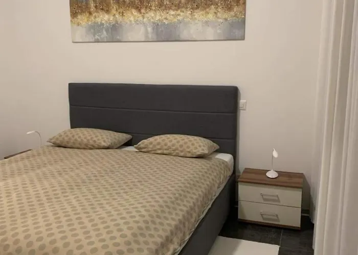 Moderno Bilocale Vista Maggiore Apartmán